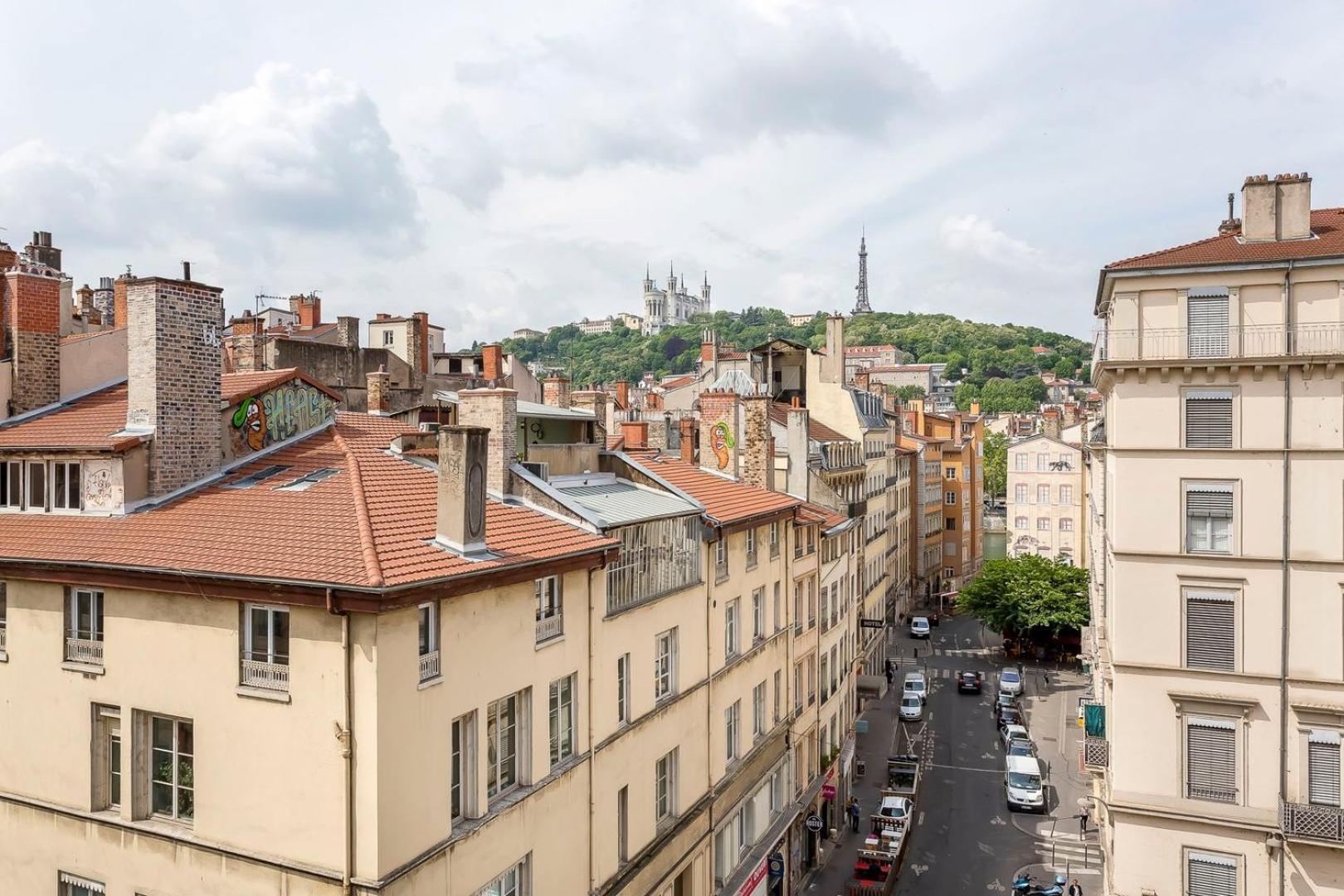 Flat Fourviere View / Near Place Des Terreaux Lyon Bagian luar foto